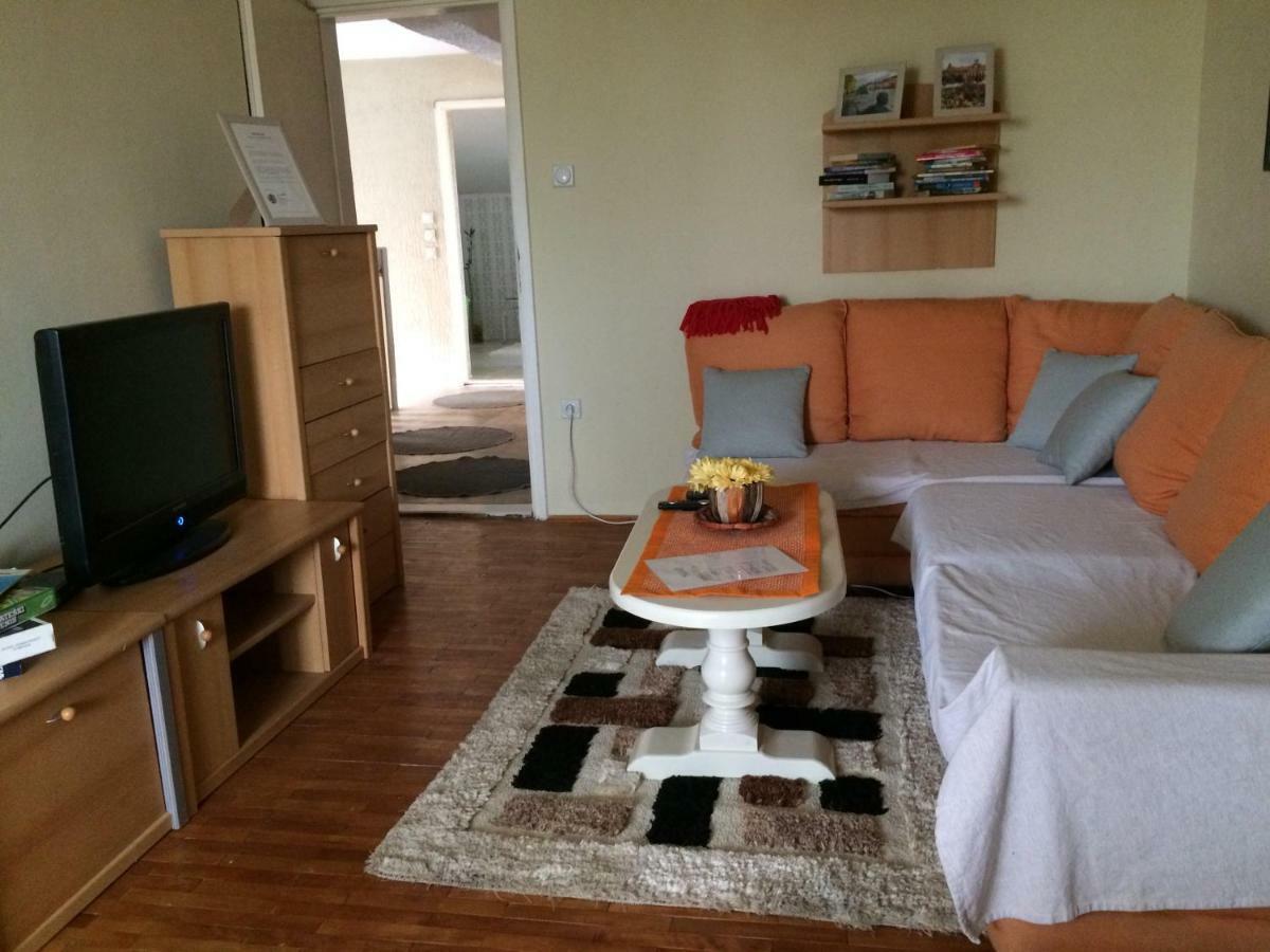 Apartman Melody Sombor Extérieur photo